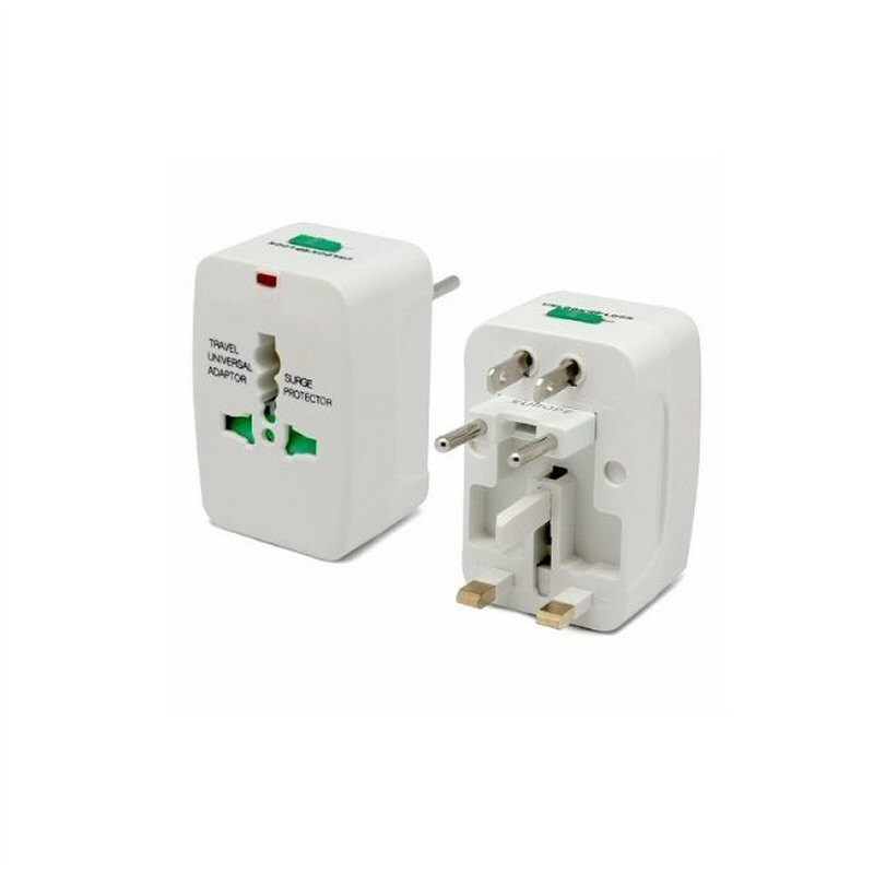 Adaptador De Corriente. Enchufe Americano De 110 A 220v